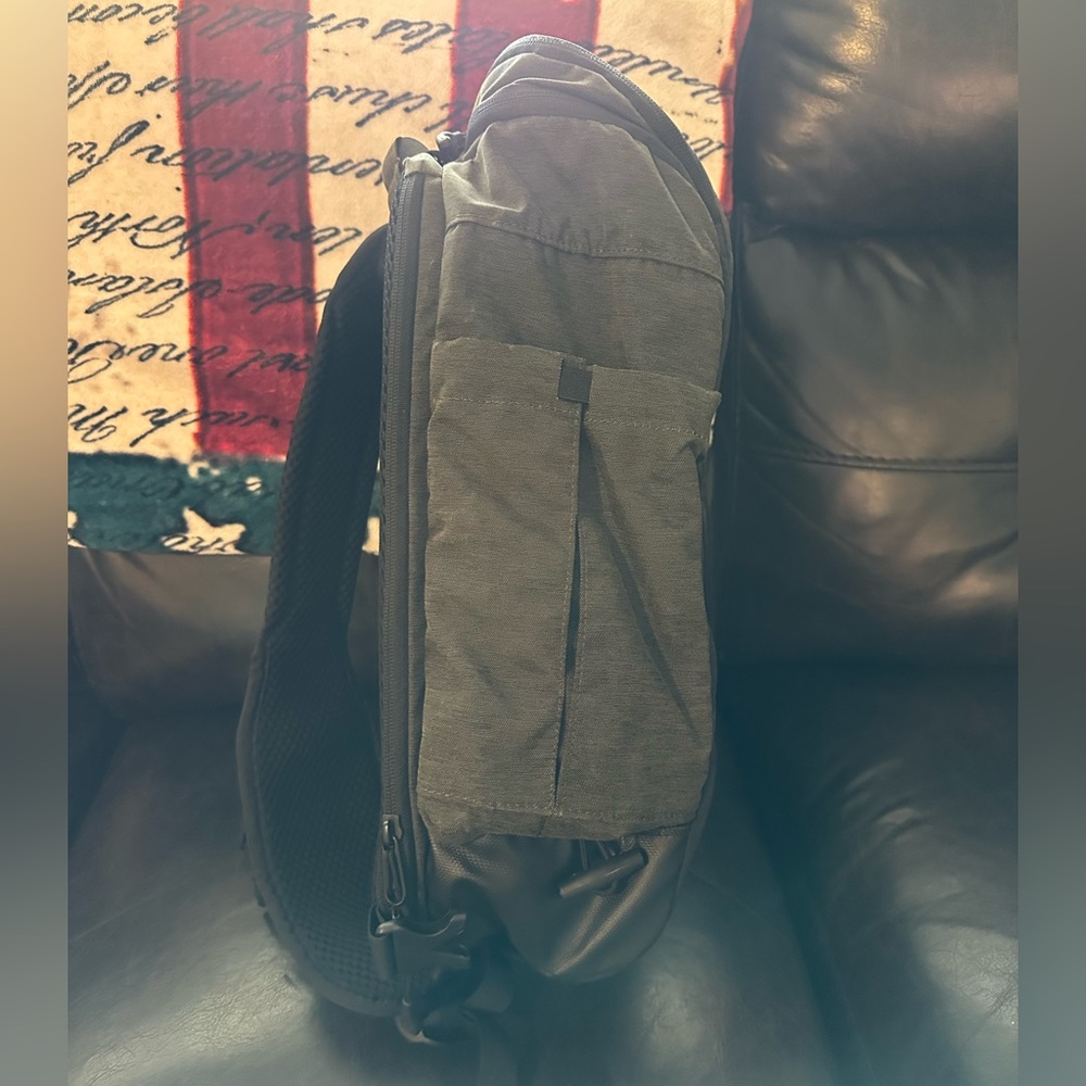 LAPG Backpack - Picture 3 of 6